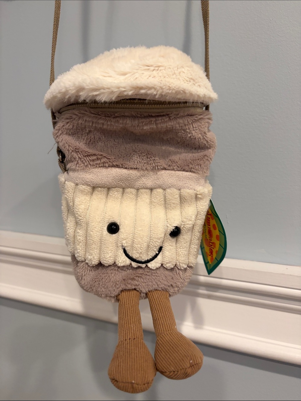 Amuseables Jellycat Coffee-To-Go Bag- Cream & Tan